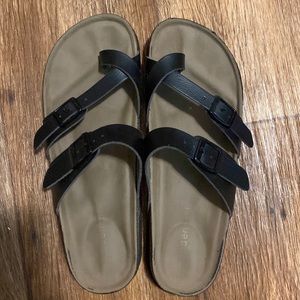 Madden girl sandals